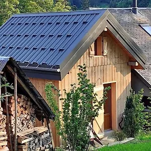 Le Loft Des Pins, Chartreuse Hébergement de vacances