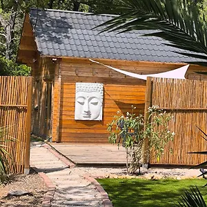 le-chalet-signes.fr-provencehotel.com/